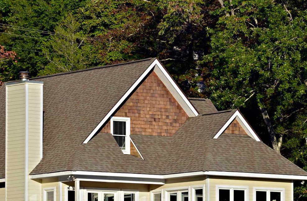 most popular roof color in Vancouver