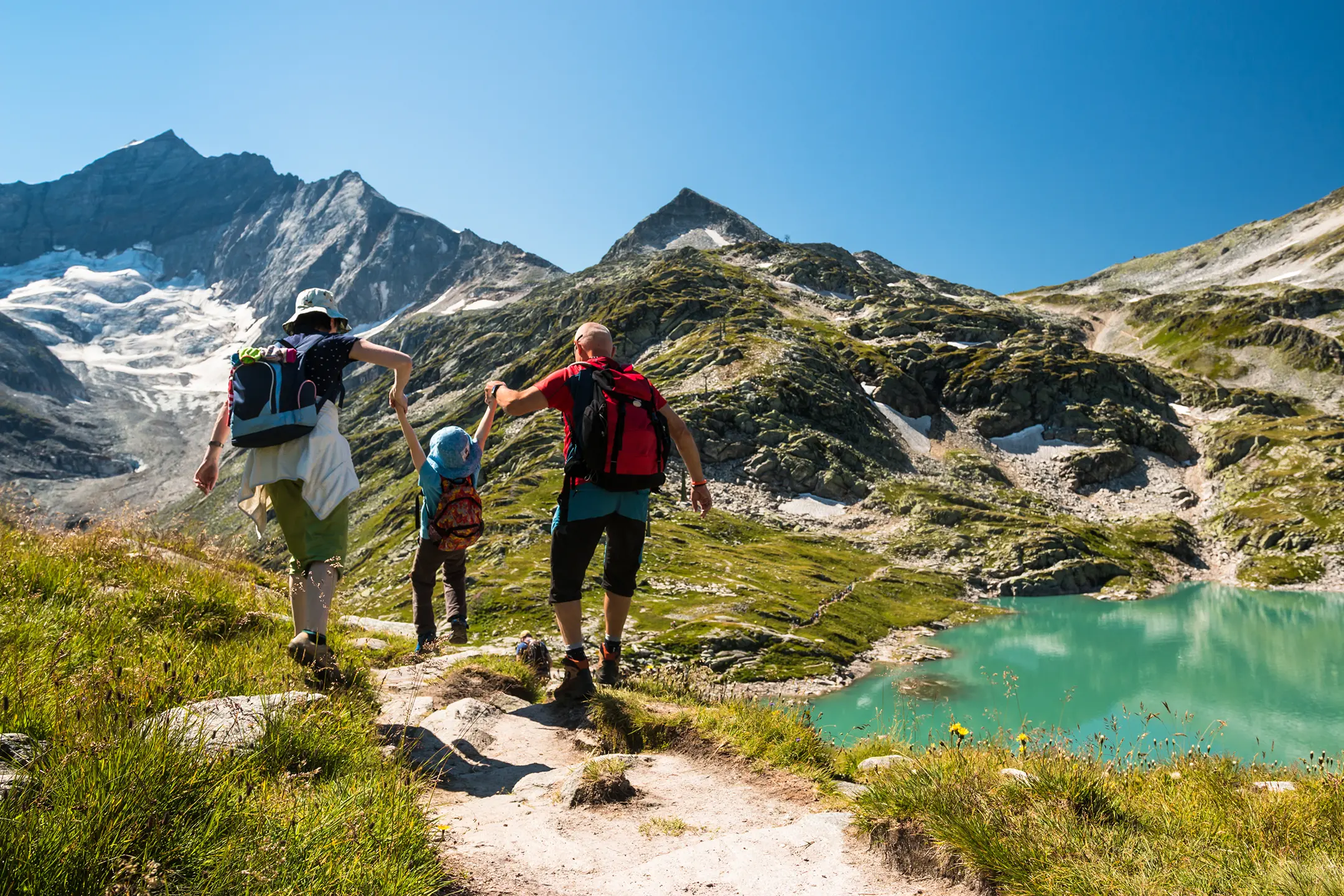 family-hiking-mountains