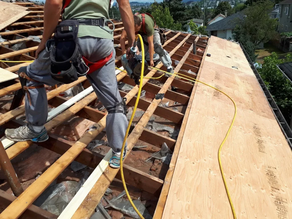 Army roofing worker